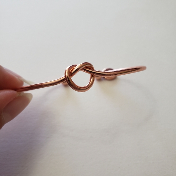 Rose gold tone Bracelets,  one is feather and one is Love knot - Picture 5 of 10